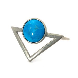 The 2Bandits Cuff Bracelet Howlite Turquoise